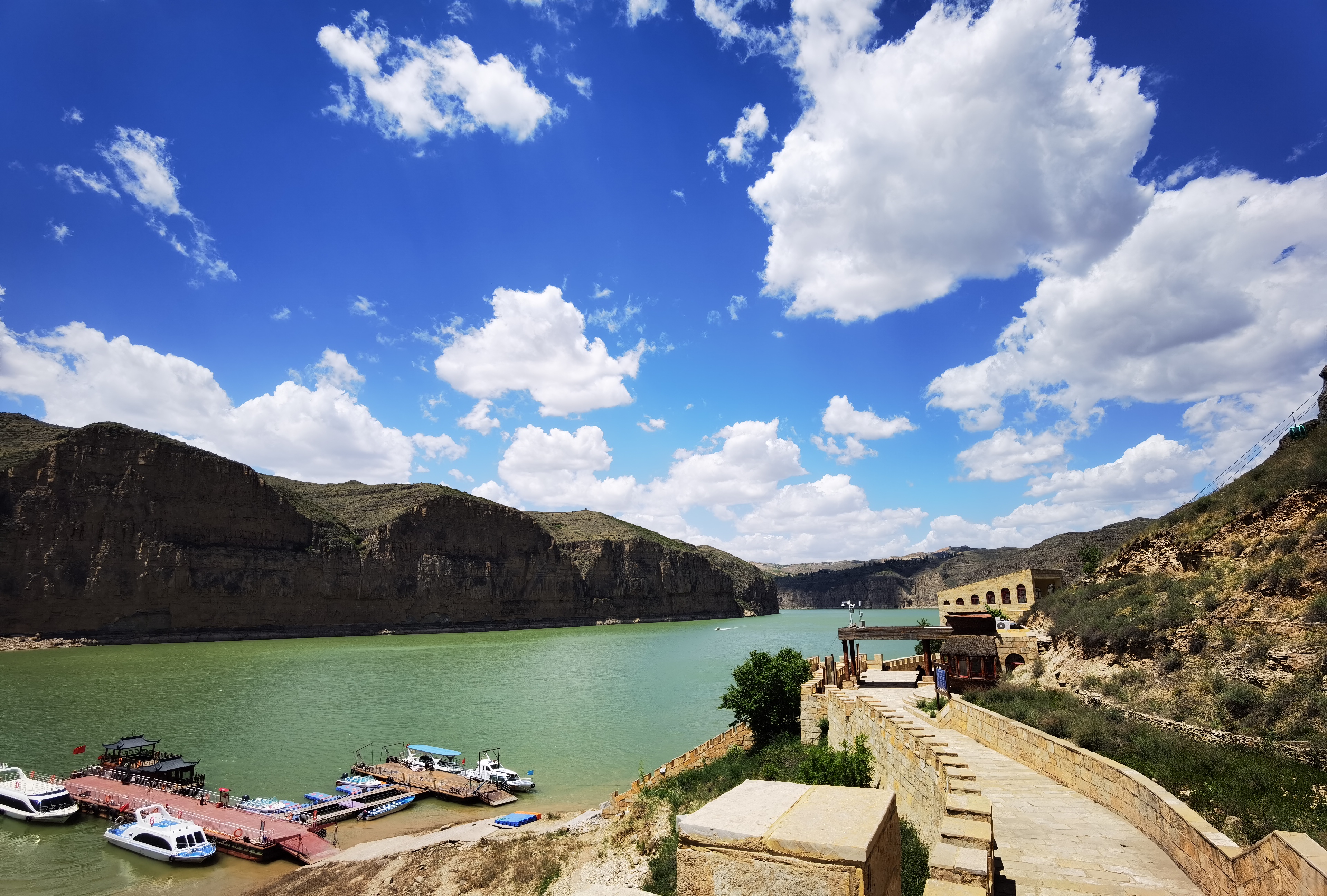 准格尔黄河大峡谷文明旅游倡议书