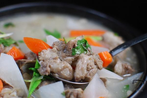 农家炖羊肉