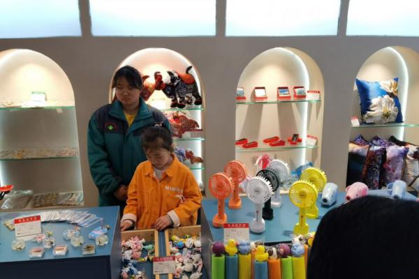 “黄河印记”文创店